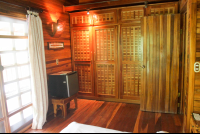 Superior Room Master Bedroom Fridge And Closet
 - Costa Rica