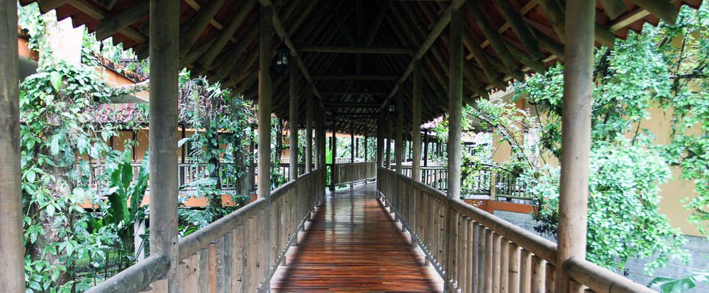 hotel bambu deck to room 
 - Costa Rica