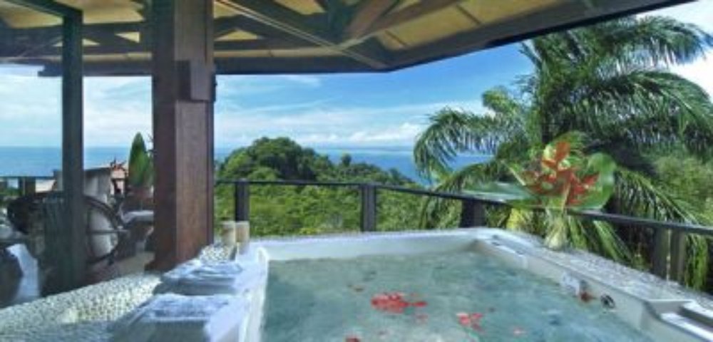 luxury dominical ocean view
 - Costa Rica